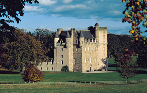 castle fraser garden and estate 1