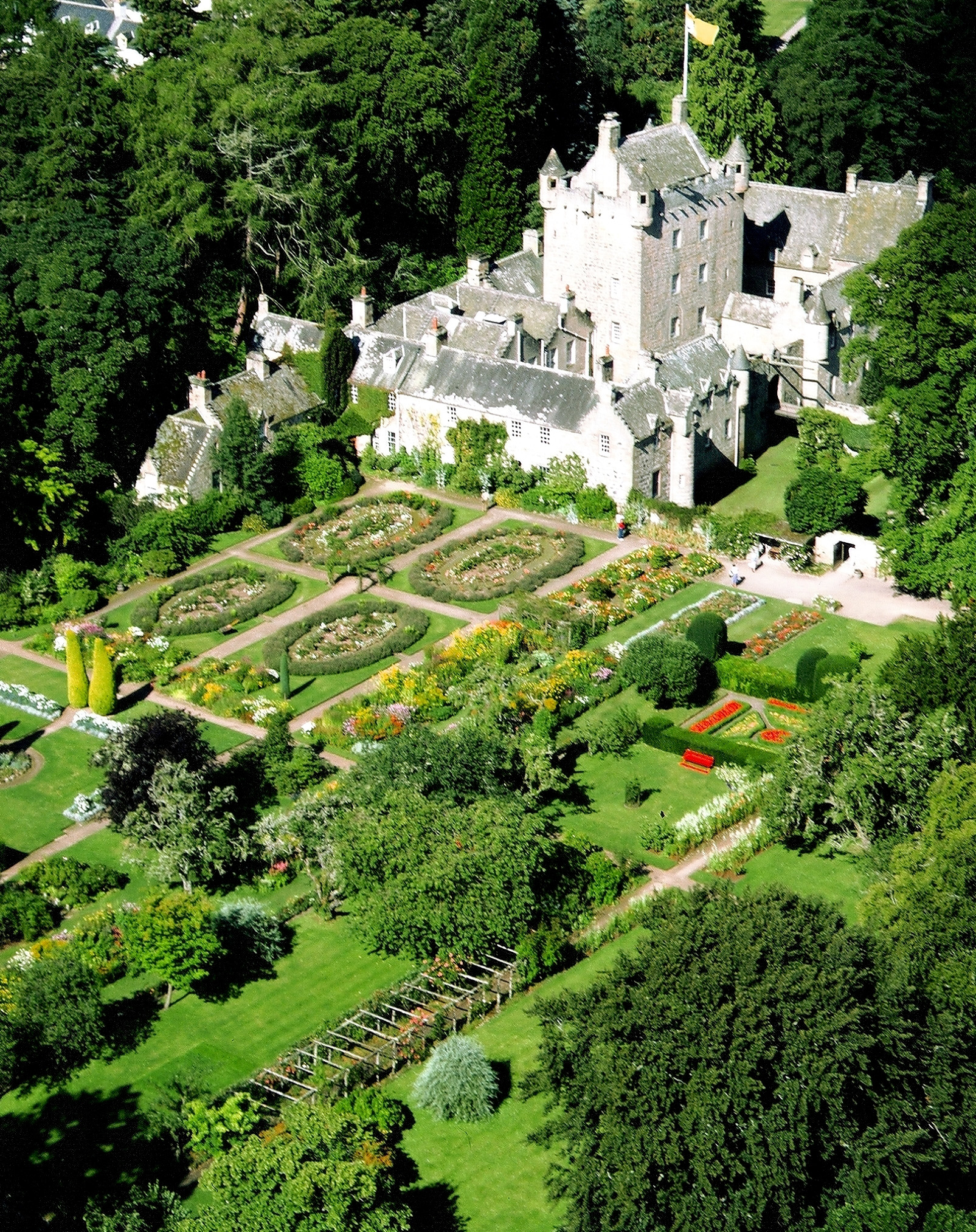 cawdor castle 1