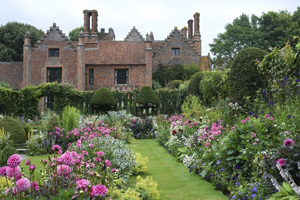 chenies manor house 1