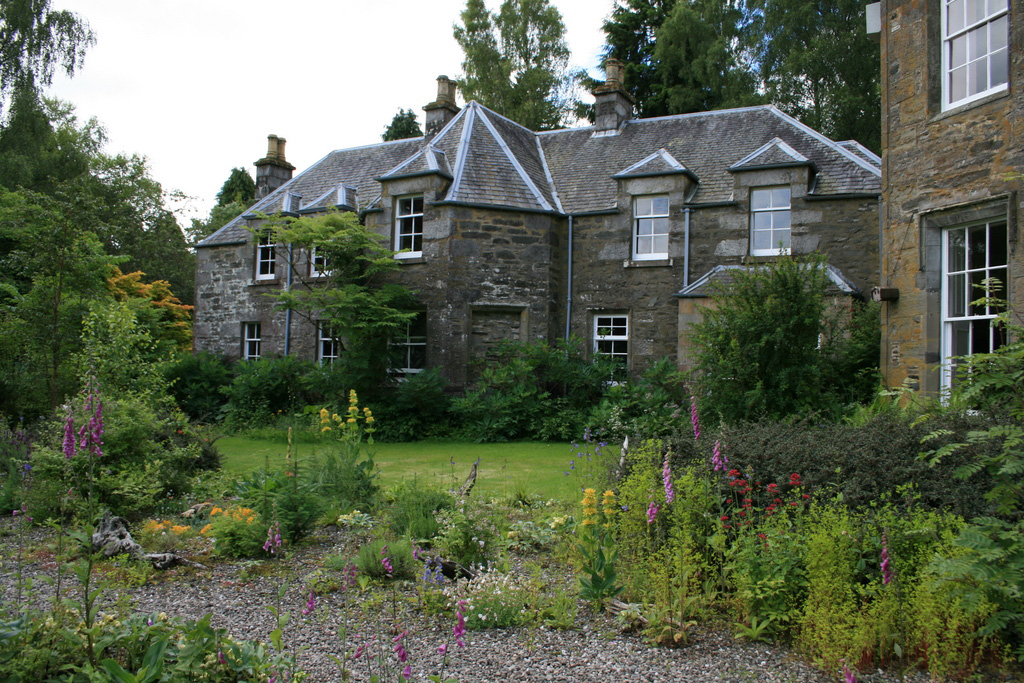 cluny house garden 1