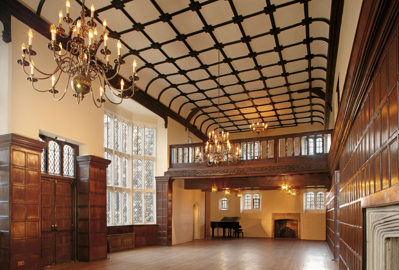 hall place and gardens 1