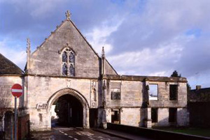 kingswood abbey gatehouse 1