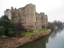 newark castle 1