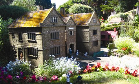 southsea model village 1