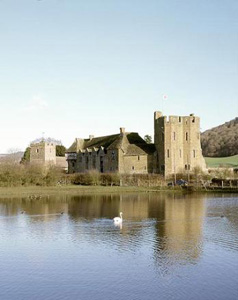stokesay castle 1