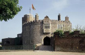 walmer castle and gardens 1
